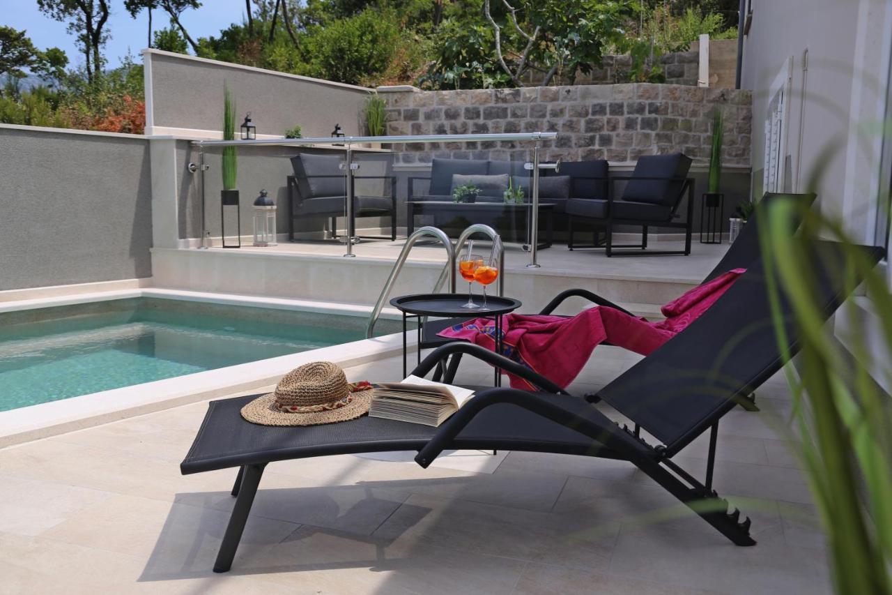 Seaside Apartments With A Swimming Pool Tri Zala, Korcula - 558 Zrnovo Exterior foto